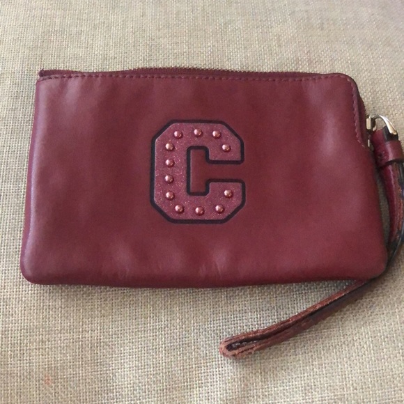 Coach Corner zip Smooth Crimson Leather wristlet - Picture 1 of 10